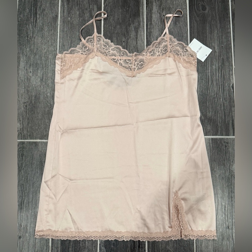 Forever 21 Cream Lace Trim Chemise